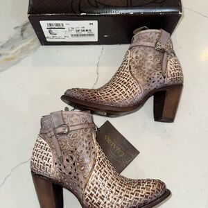 Cuadra women’s  Heeled Boots - Brown and Cream